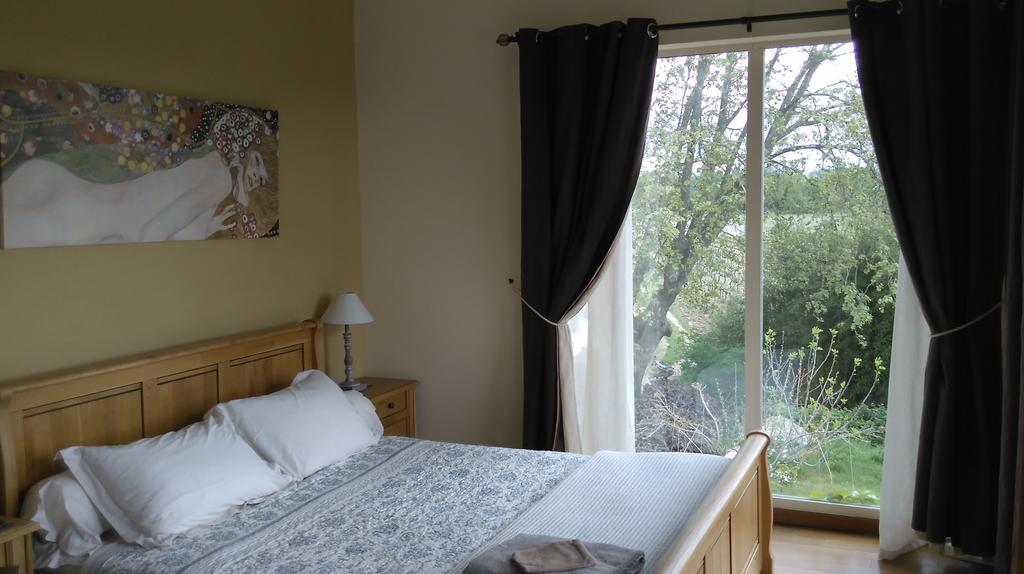 Sainte-Cécile-les-Vignes Domaine Rouge-Bleu Bed & Breakfast エクステリア 写真