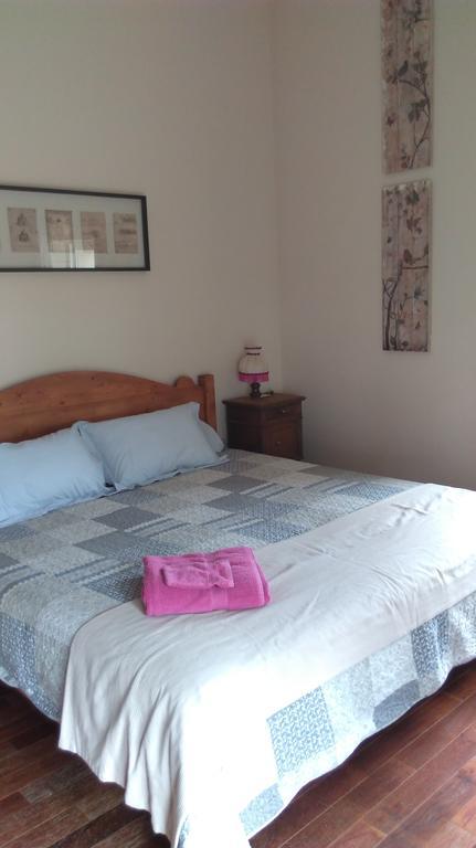 Sainte-Cécile-les-Vignes Domaine Rouge-Bleu Bed & Breakfast エクステリア 写真